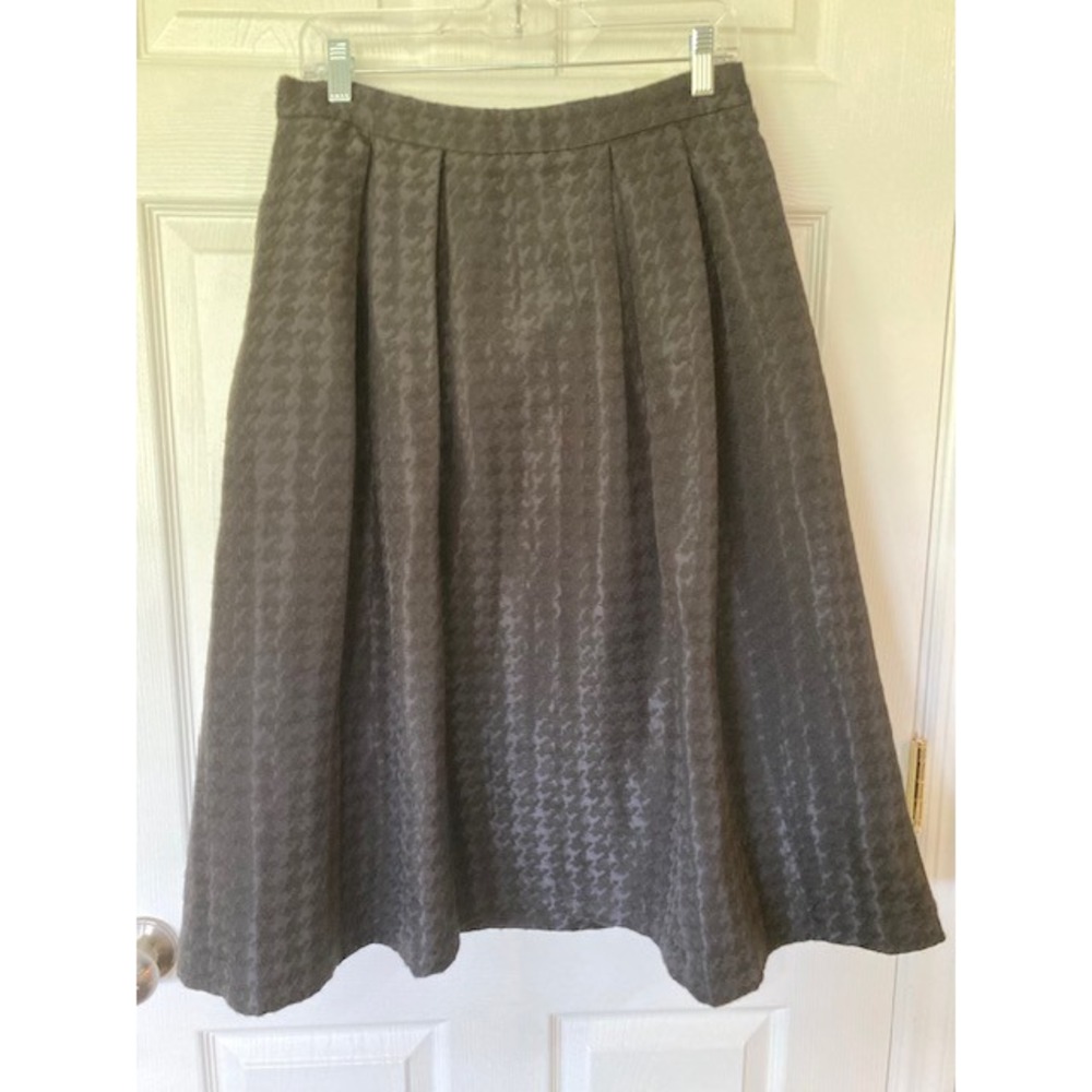 Karl Lagerfeld Paris Black Houndstooth Jacquard Pleated A-Line Midi Skirt 8